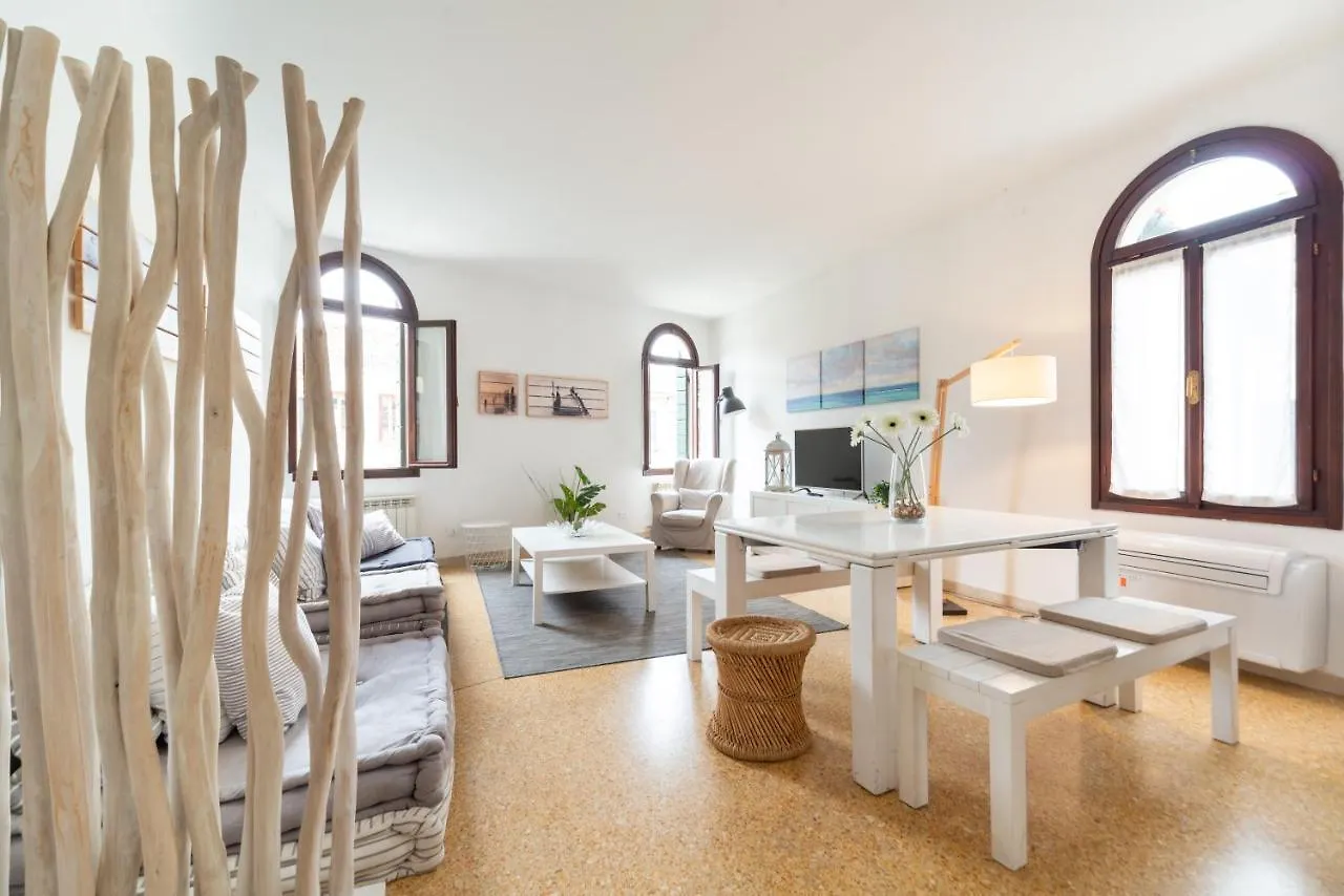شقة Tabacchi446 البندقية إيطاليا